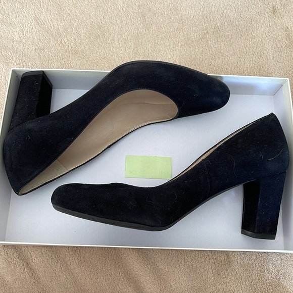 L.L. Bennett suede Sersha pumps - Picture 12 of 16